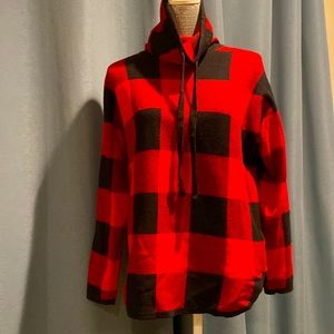 Adrienne Vittadini Buffalo Check Pullover Size Small